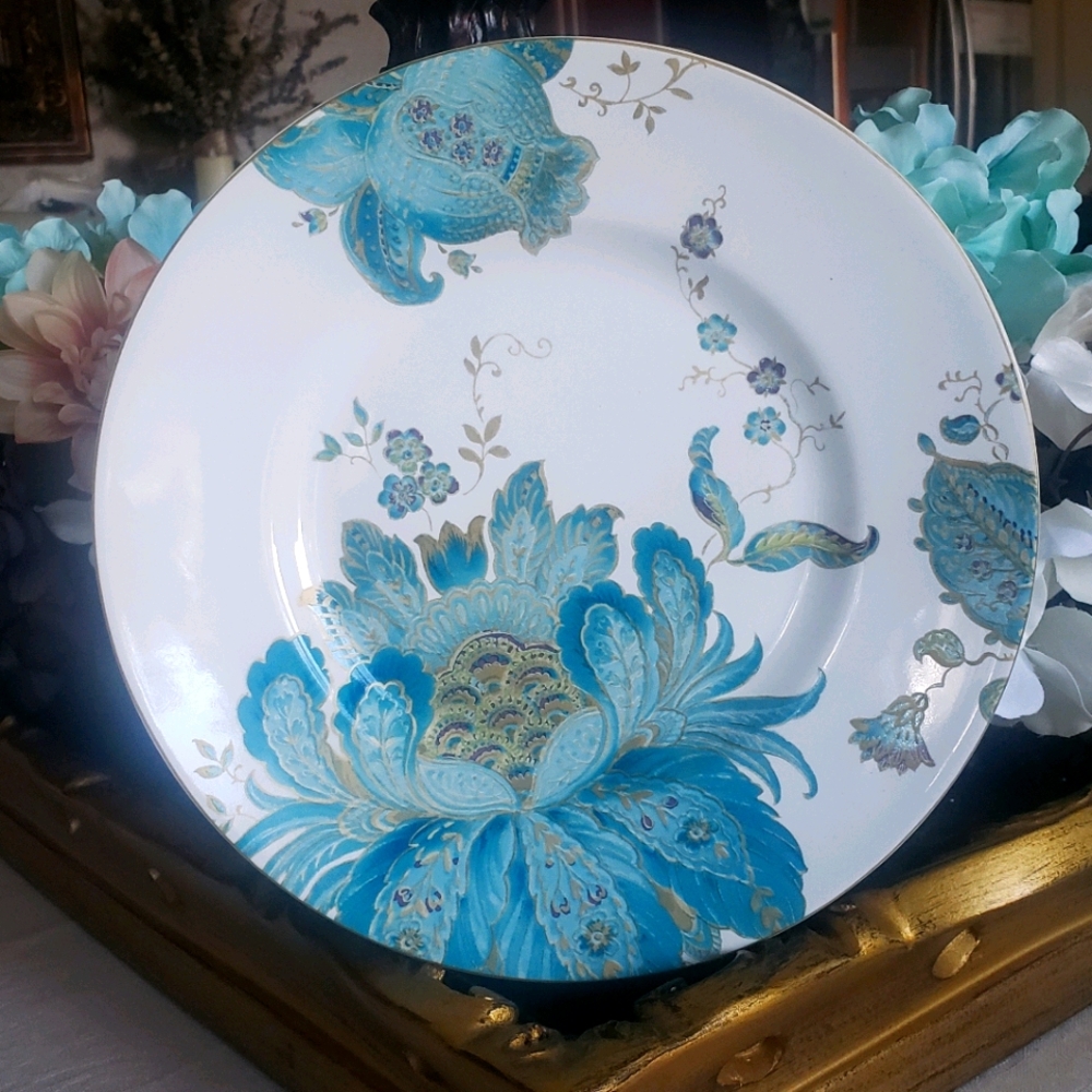 🆕️222 Fifth- Eliza Teal Plate